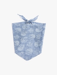 Desenli Üçgen Bandana