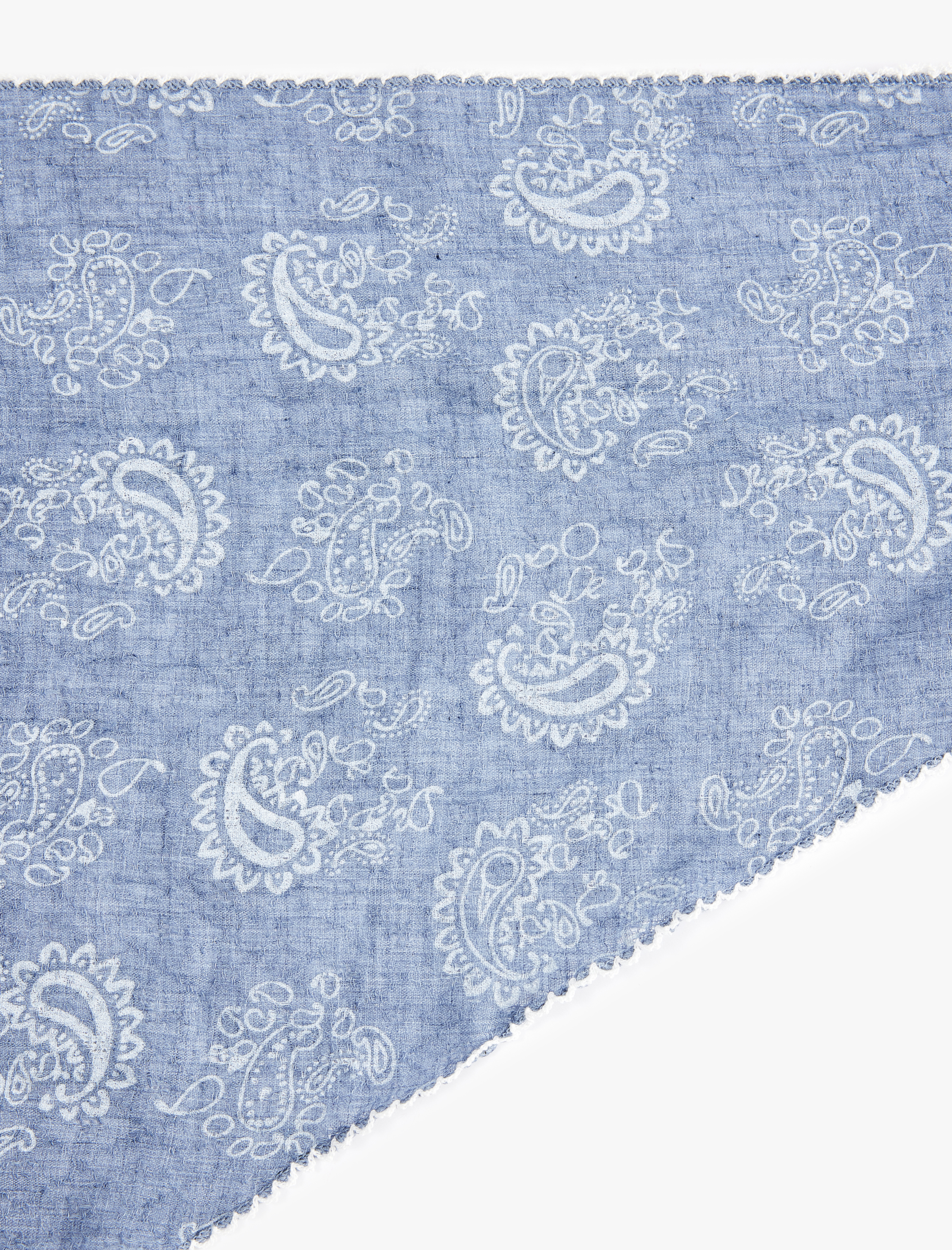  Kadın Desenli Üçgen Bandana