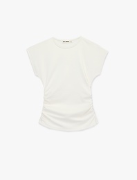 Slim Fit Kısa Kollu Bisiklet Yaka Büzgülü Tişört