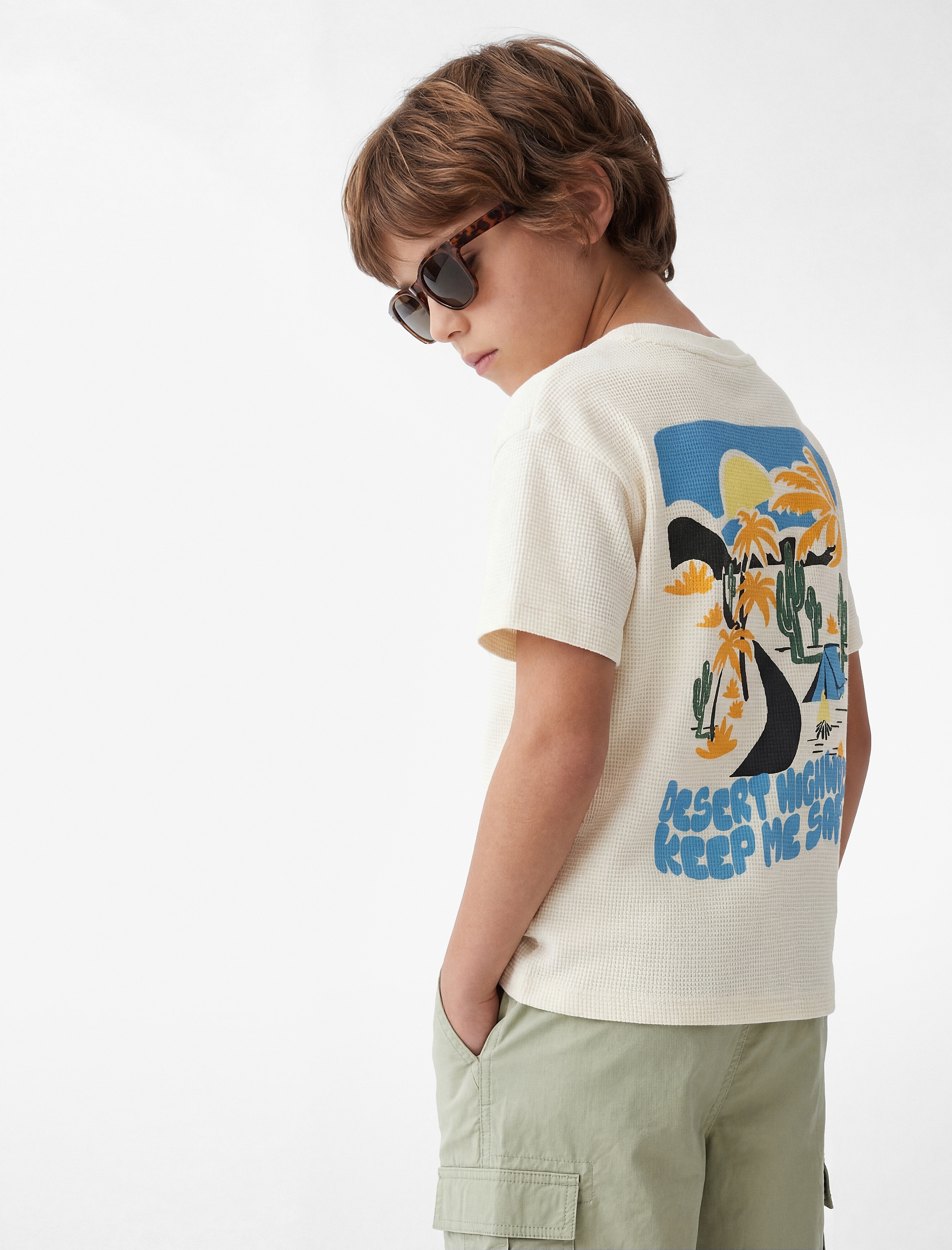  Erkek Çocuk Pamuklu Kısa Kollu Bisiklet Yaka Baskılı Tişört