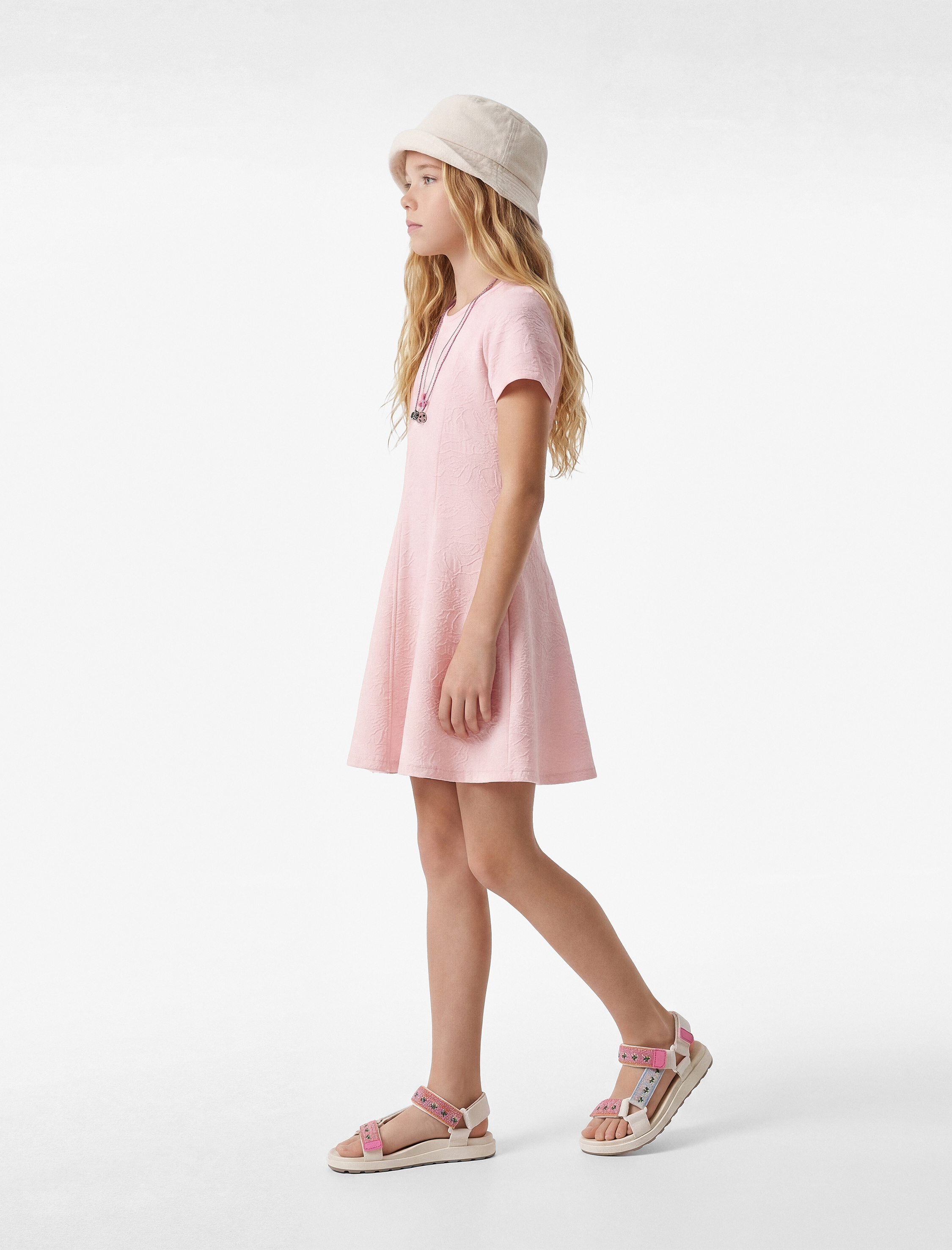  Kız Çocuk Kısa Kollu Bisiklet Yaka Pileli Elbise