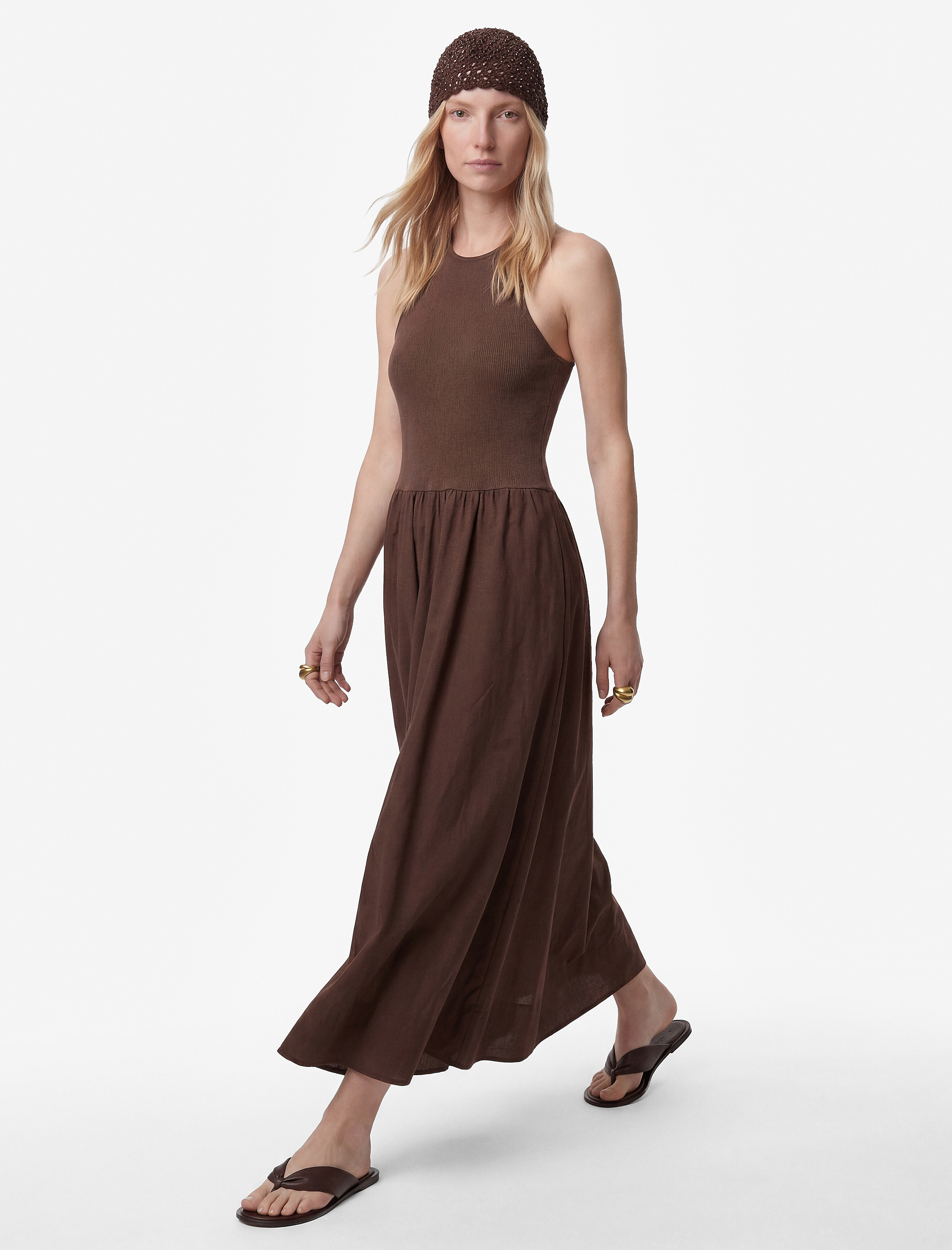 İki Farklı Kumaş Kullanımlı Pamuklu Bisiklet Yaka Kolsuz Uzun Elbise - Görsel 2