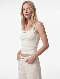 Pamuklu Slim Fit Dikiş Detaylı U Yaka Halter Yaka Fitilli Atlet