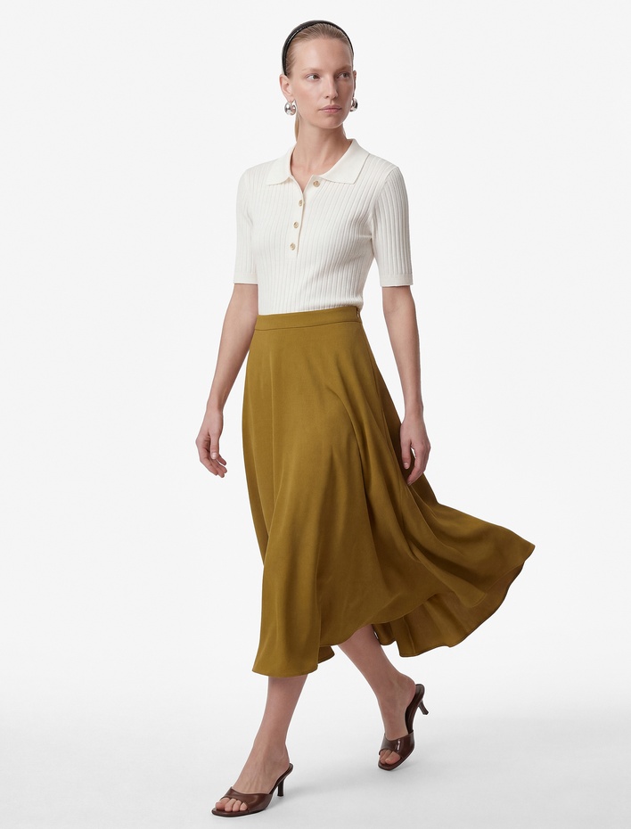  Düğmeli Kısa Kollu Polo Yaka Viskon Triko Kazak