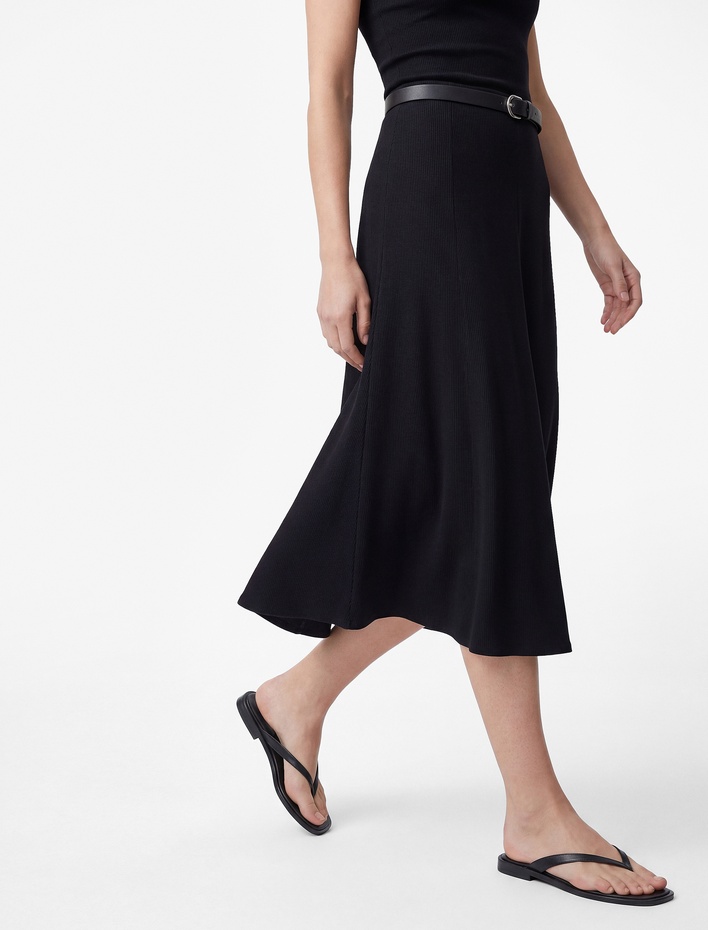  Krep Kumaş Kemer Detaylı A Kesim Midi Etek