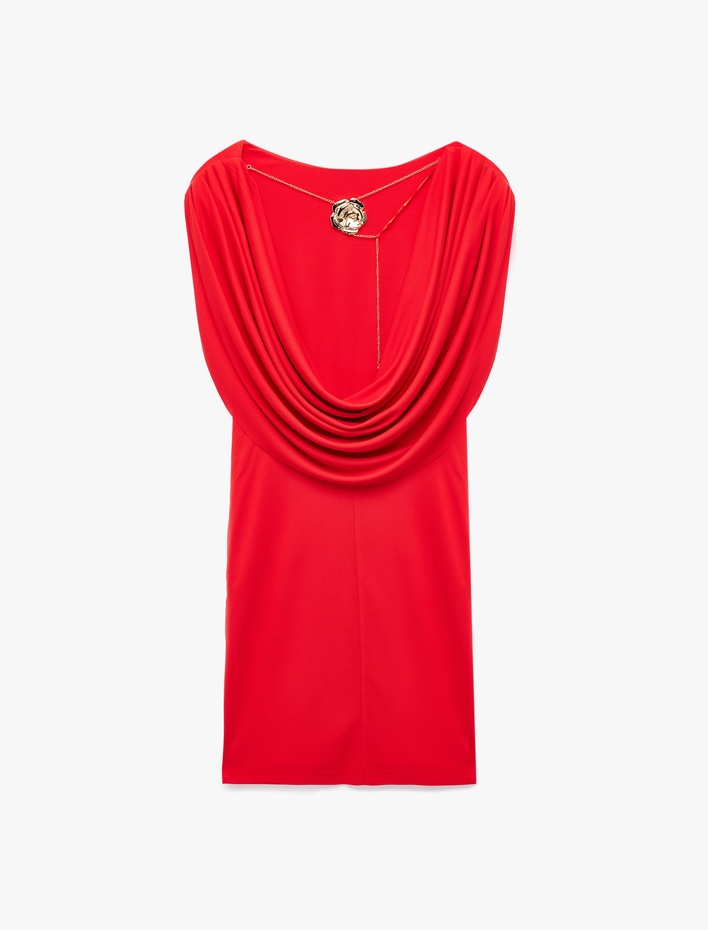  Metal Aksesuarlı Kolsuz Degaje Yaka Bodycon Mini Abiye Elbise