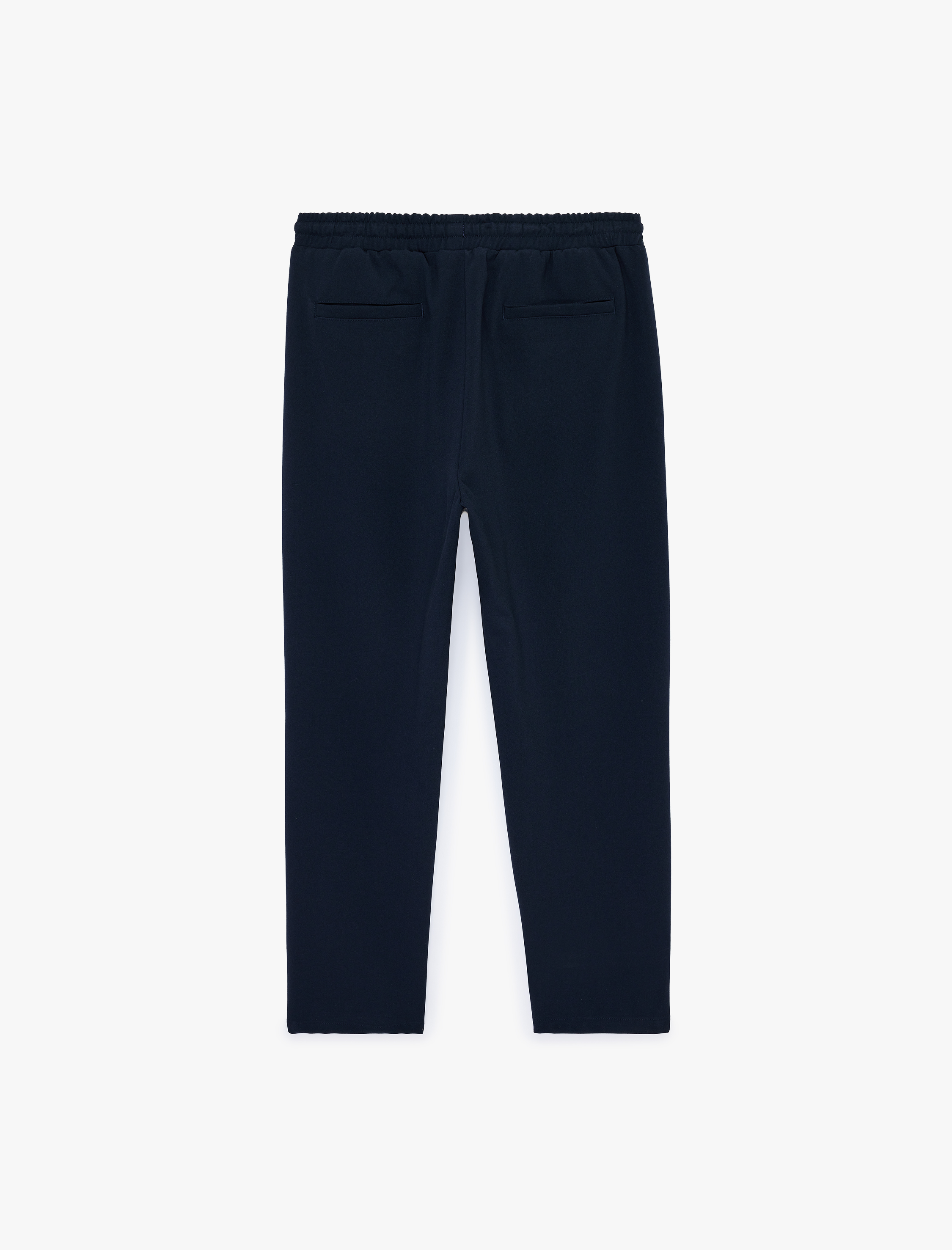   Regular Fit Viskon Karışımlı Cepli Beli Bağcıklı Kumaş Pantolon