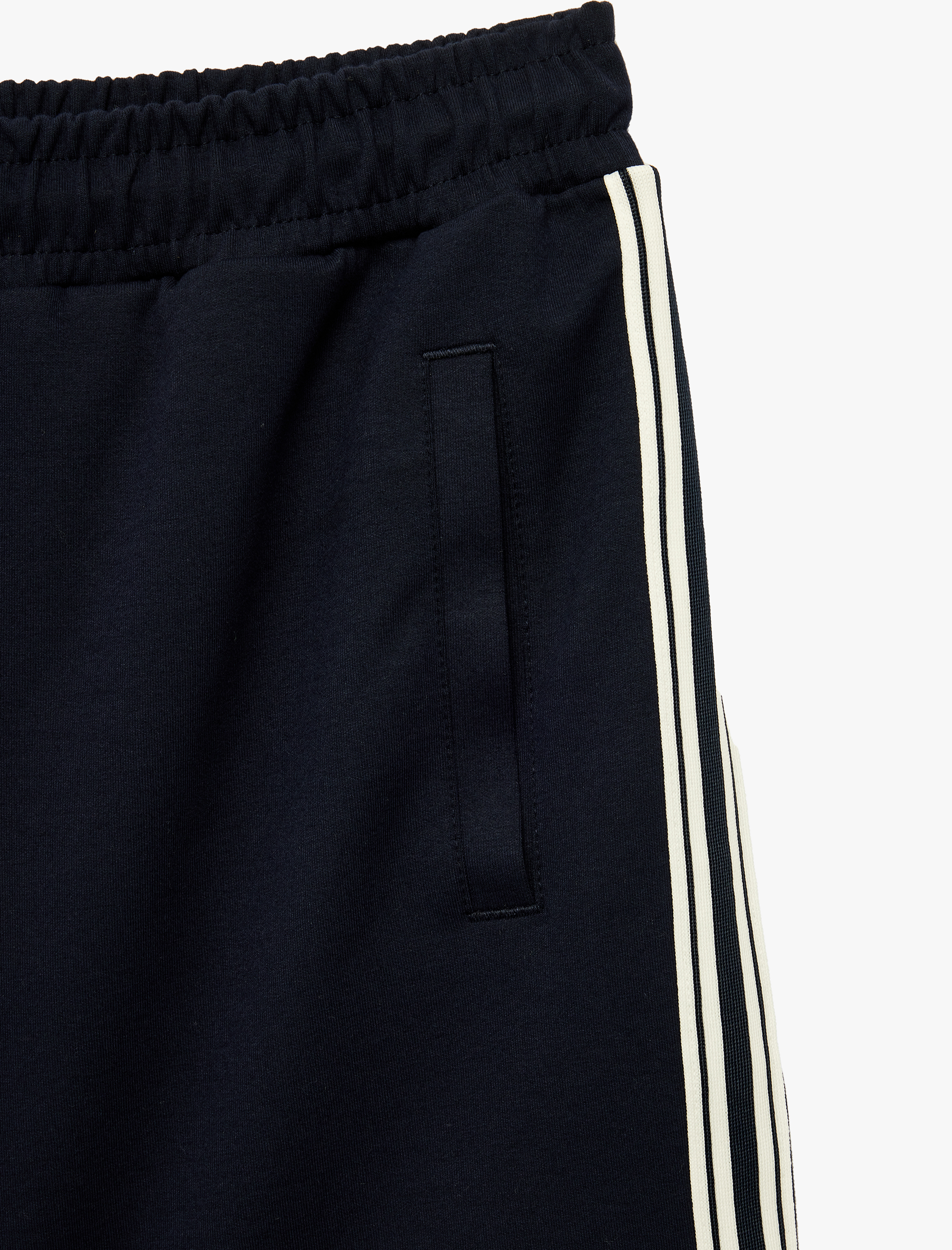   Grogren Detaylı Cepli Bermuda Beli Bağcıklı Spor Şort