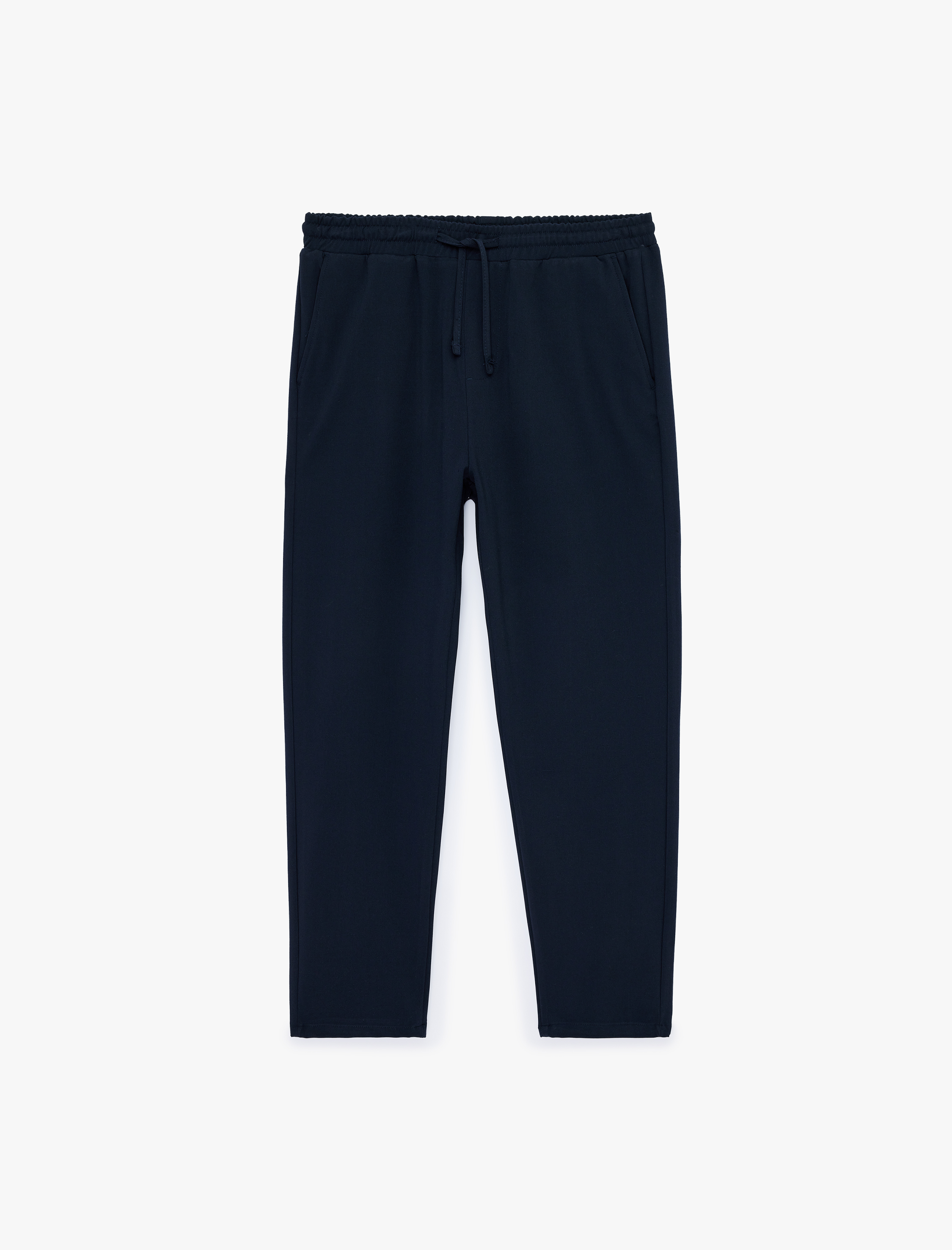   Regular Fit Viskon Karışımlı Cepli Beli Bağcıklı Kumaş Pantolon