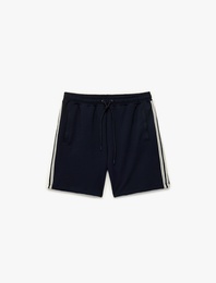 Grogren Detaylı Cepli Bermuda Beli Bağcıklı Spor Şort
