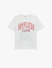 Rahat Kalıp Pamuklu Kısa Kollu Bisiklet Yaka Baskılı Tişört