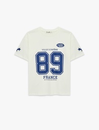 Rahat Kalıp Kısa Kollu Bisiklet Yaka Baskılı Pamuklu Tişört