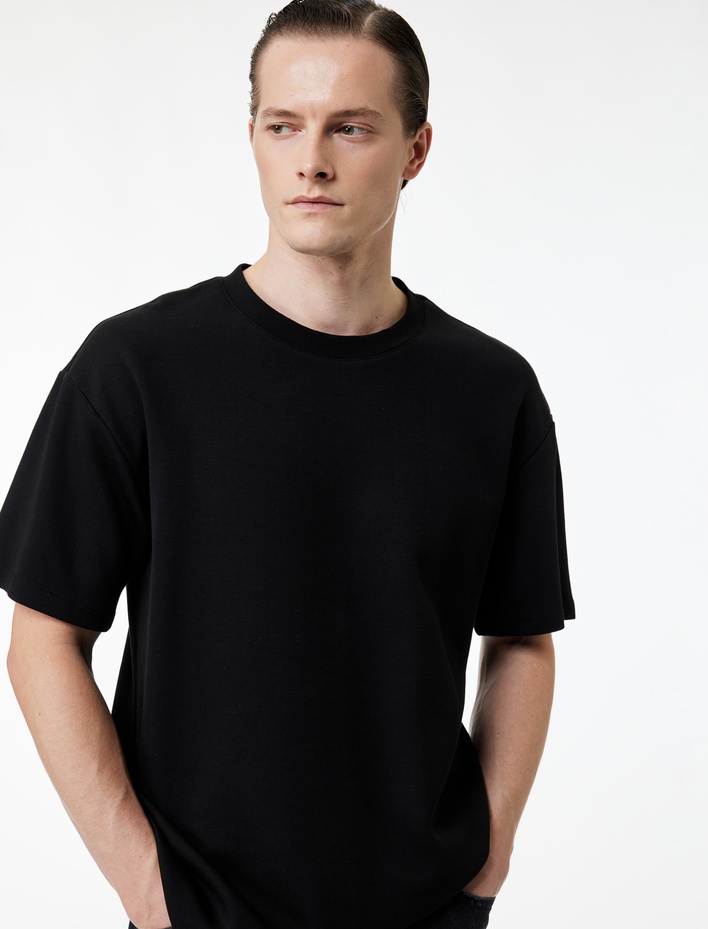  Kısa Kollu Bisiklet Yaka Pamuklu Basic Oversize Spor Tişört