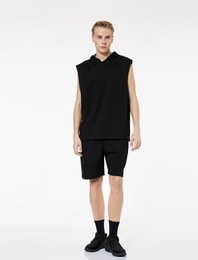 Beli Bağcıklı Cep Detaylı Kısa Spor Şort