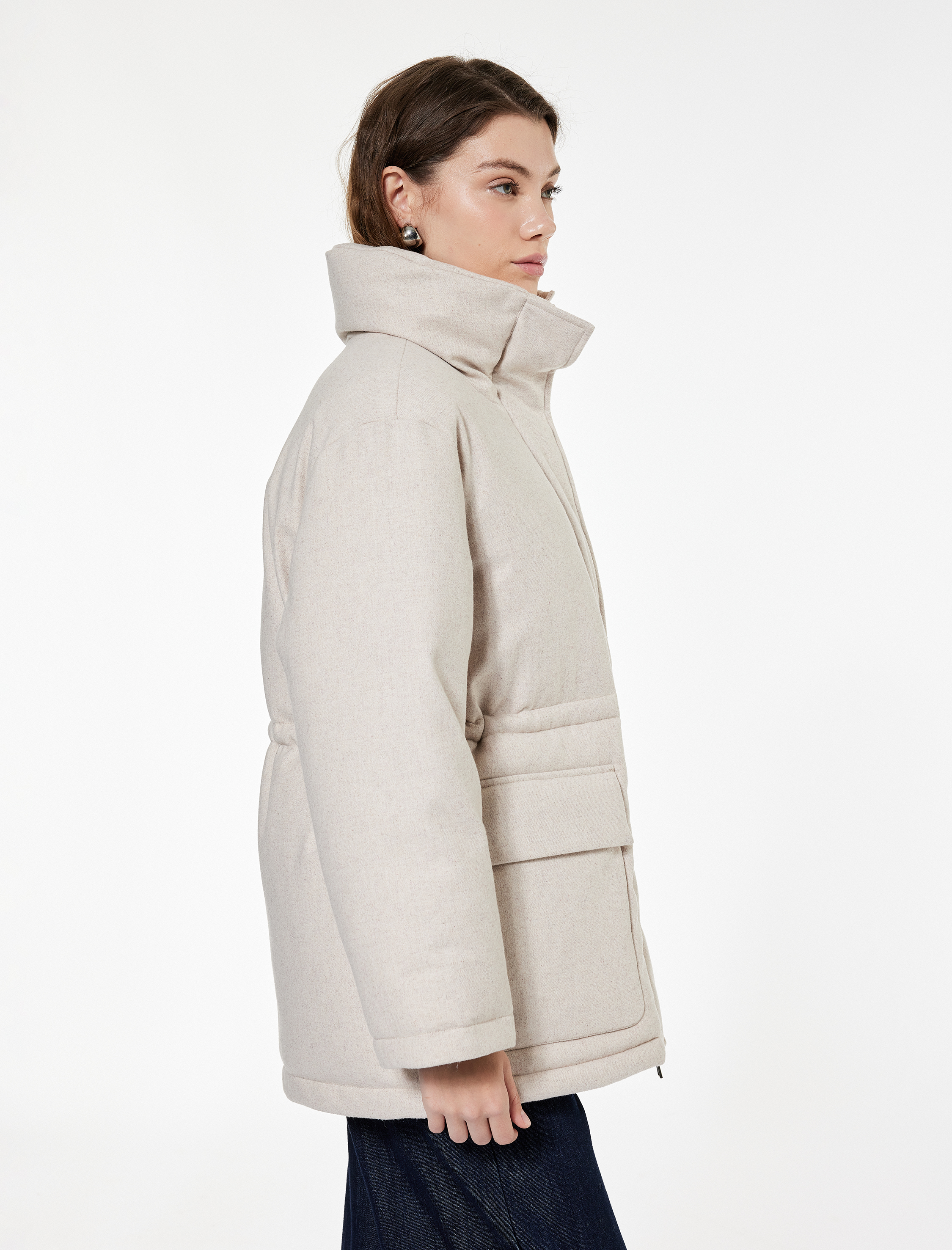   Koyun Yünü Karışımlı Cepli Dik Yaka Uzun Kollu Oversize Kaşe Mont