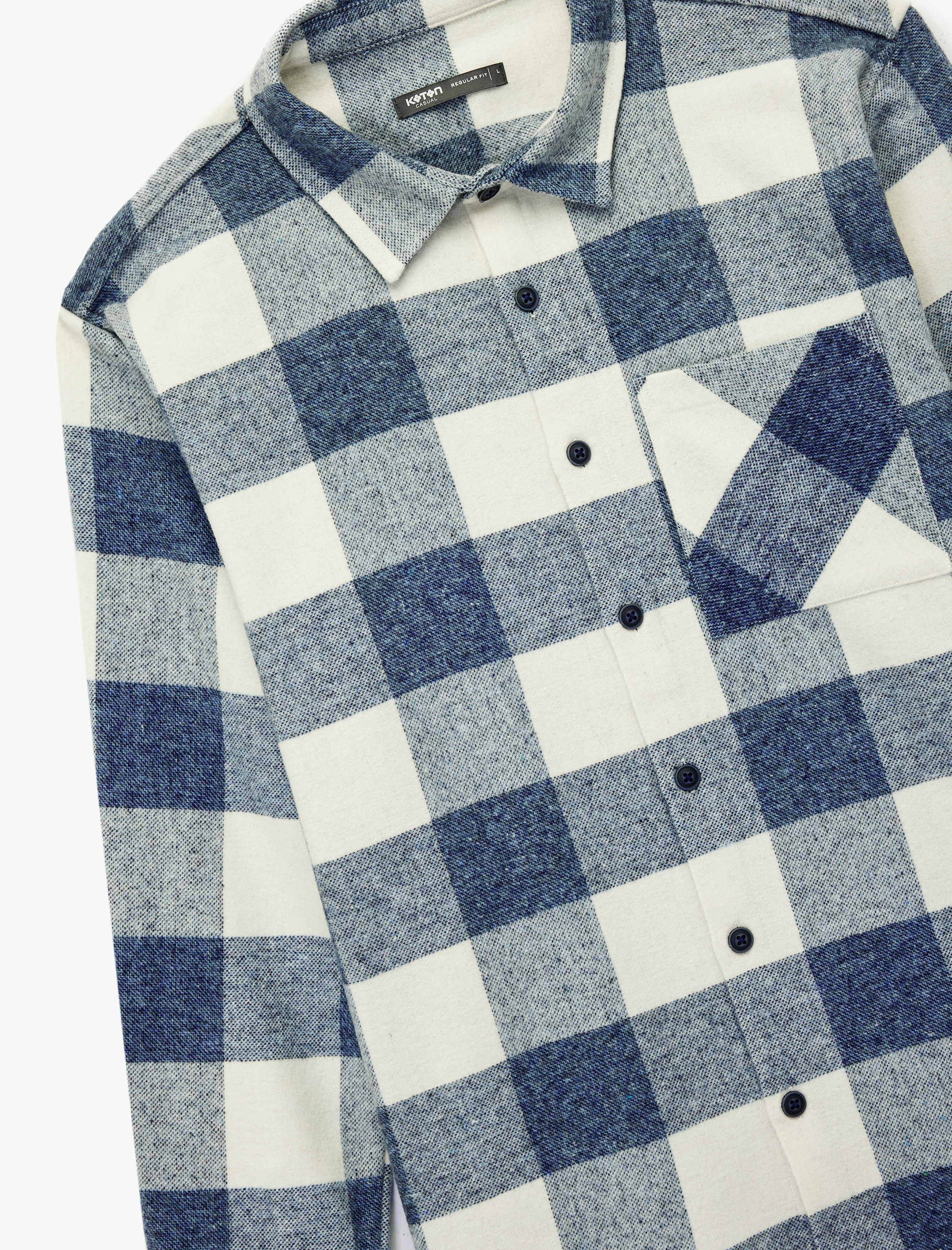   Regular Fit Düğmeli Klasik Yaka Uzun Kollu Kareli Gömlek