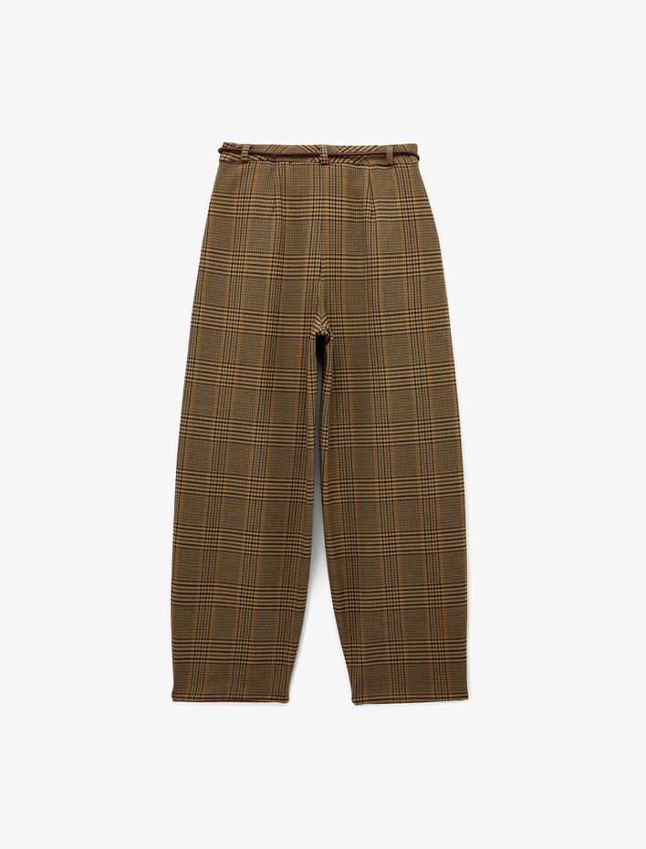  Koton X Melis Ağazat - Cepli Pile Detaylı Kemerli Ekose Balon Pantolon