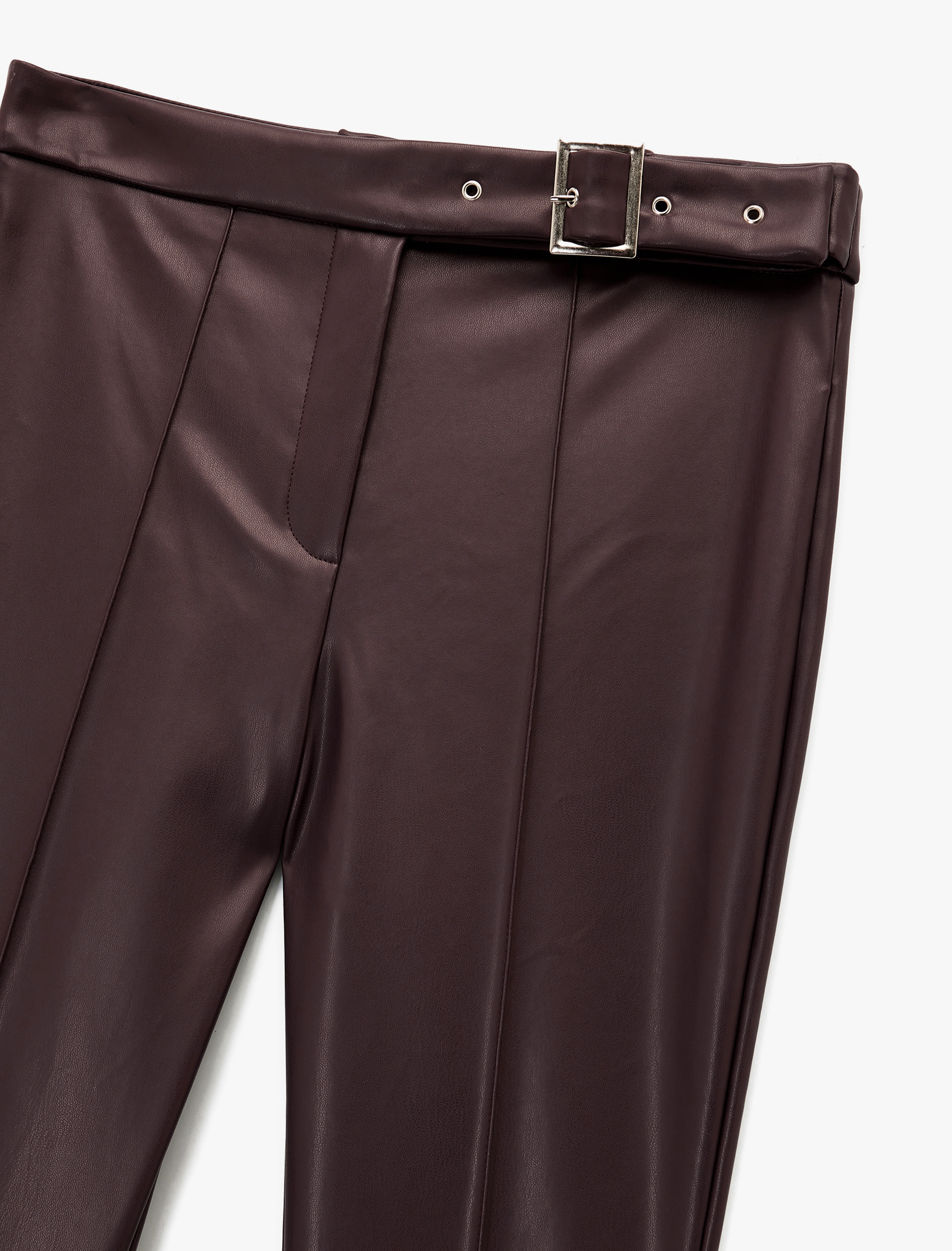   Slim Fit Normal Paça Kemerli Nervürlü Suni Deri Pantolon