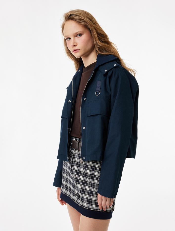  Kapüşonlu Uzun Kollu Çıtçıt Düğmeli Cepli Fermuarlı Ceket