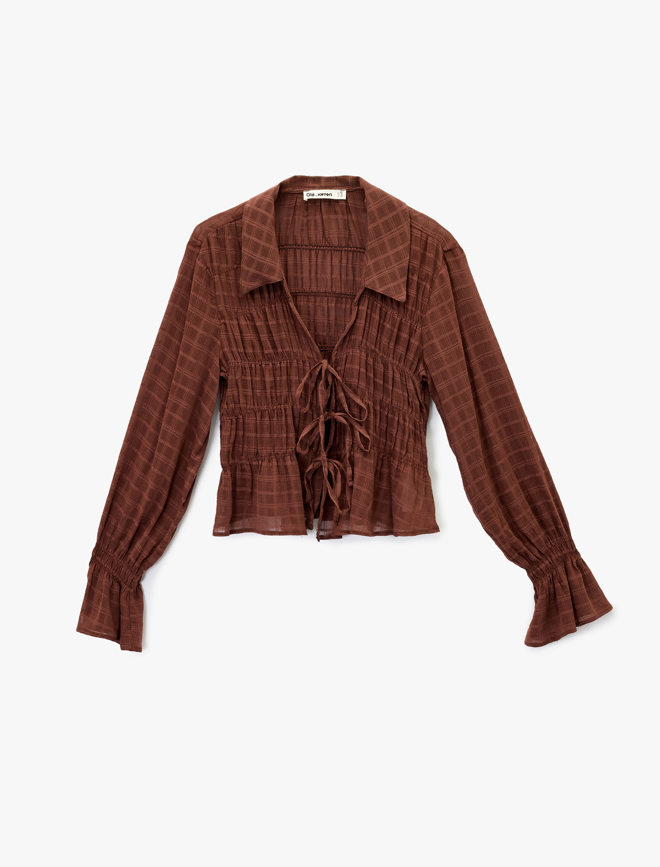   Uzun Fırfırlı Kol Gömlek Yaka Fiyonklu Bağlama Detaylı Bluz