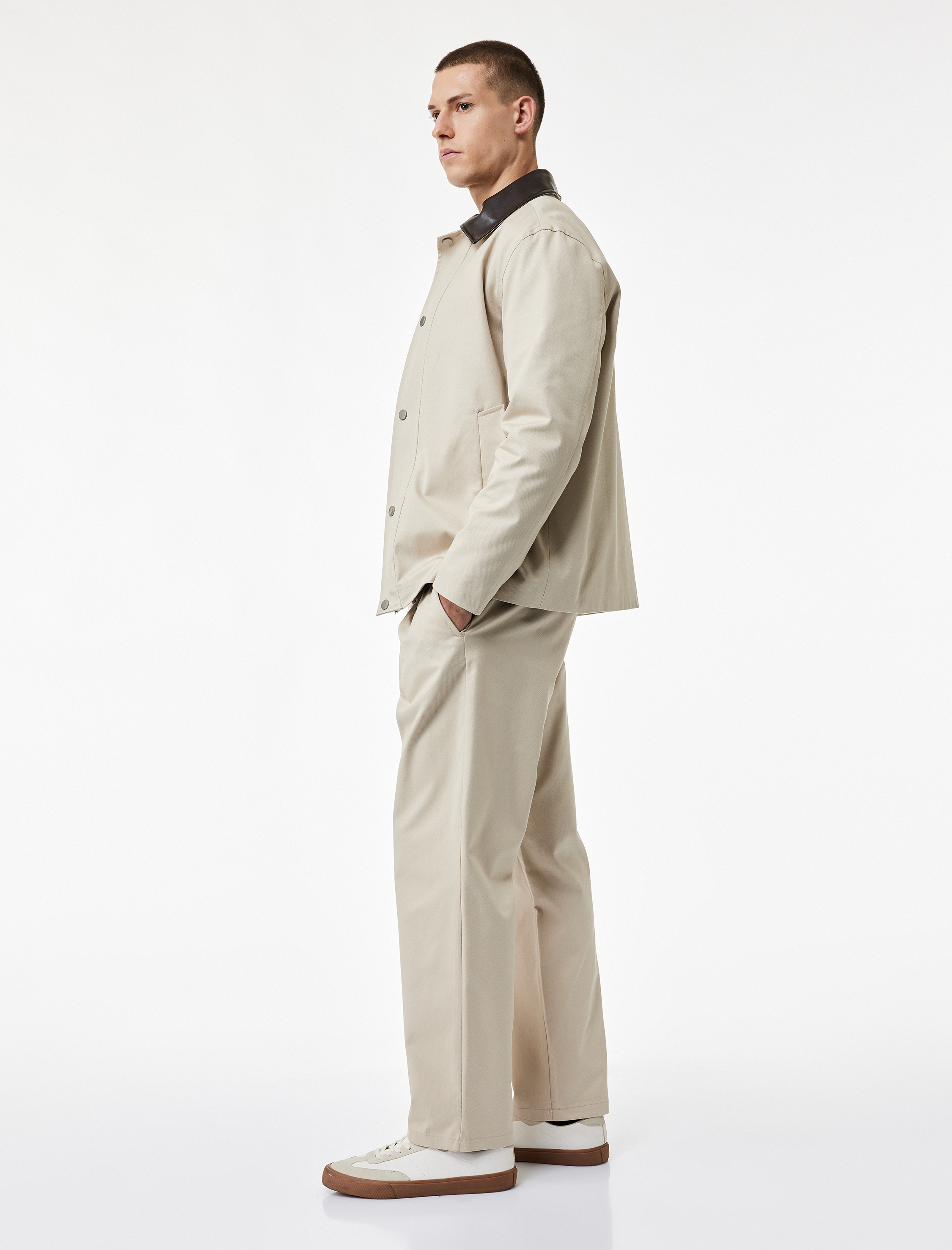   Rahat Kalıp Cepli Pamuklu Yüksek Bel Gabardin Pantolon