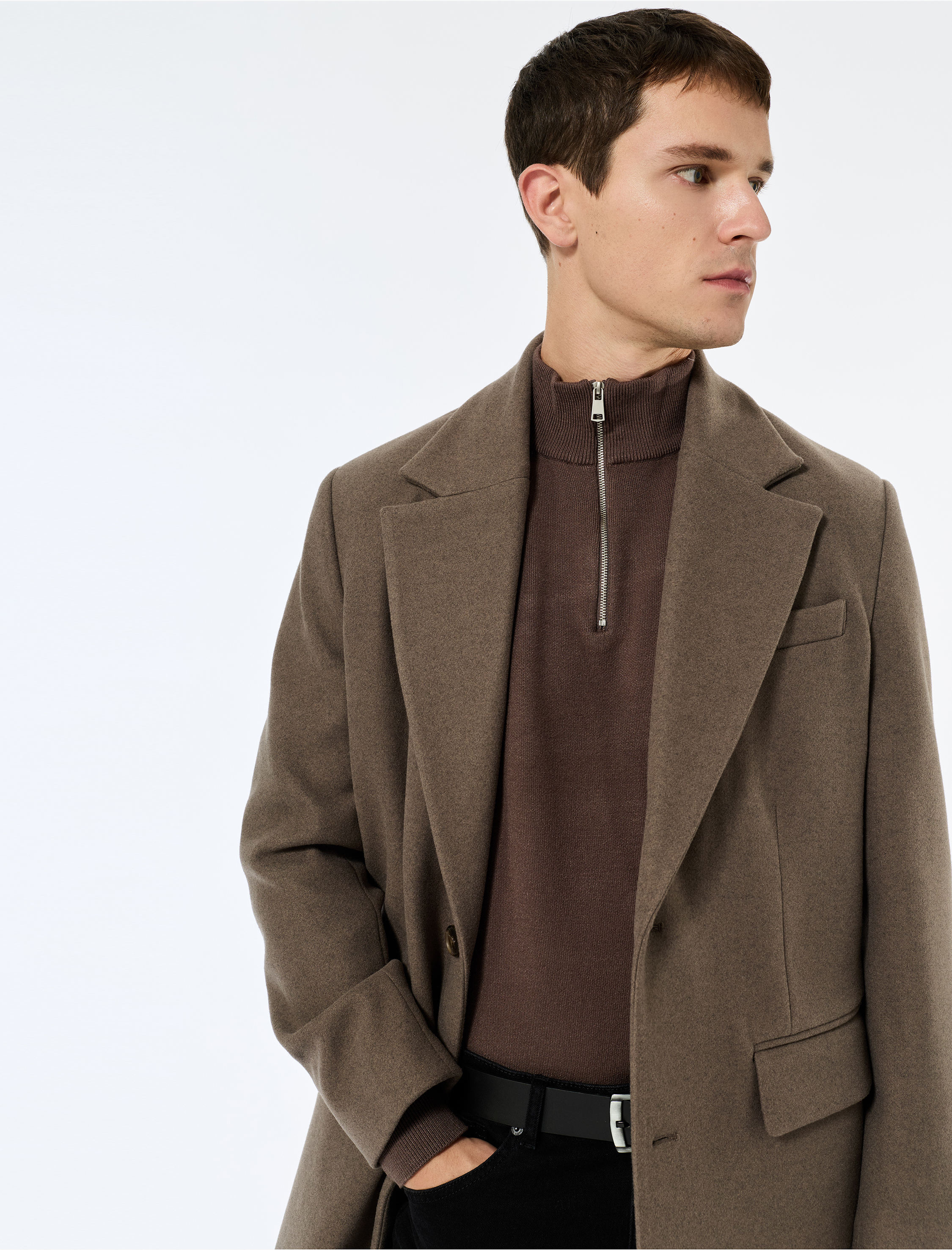   Regular Fit Cepli Mono Yaka Düğmeli Uzun Kaşe Kaban