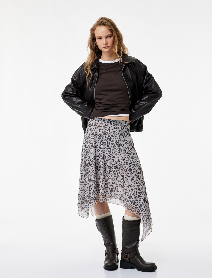  Asimetrik Kesim Slim Fit Midi Leopar Etek