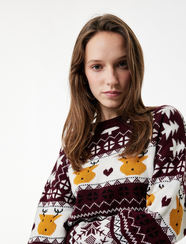  Uzun Kollu Bisiklet Yaka Jakarlı Triko Yılbaşı Kazağı