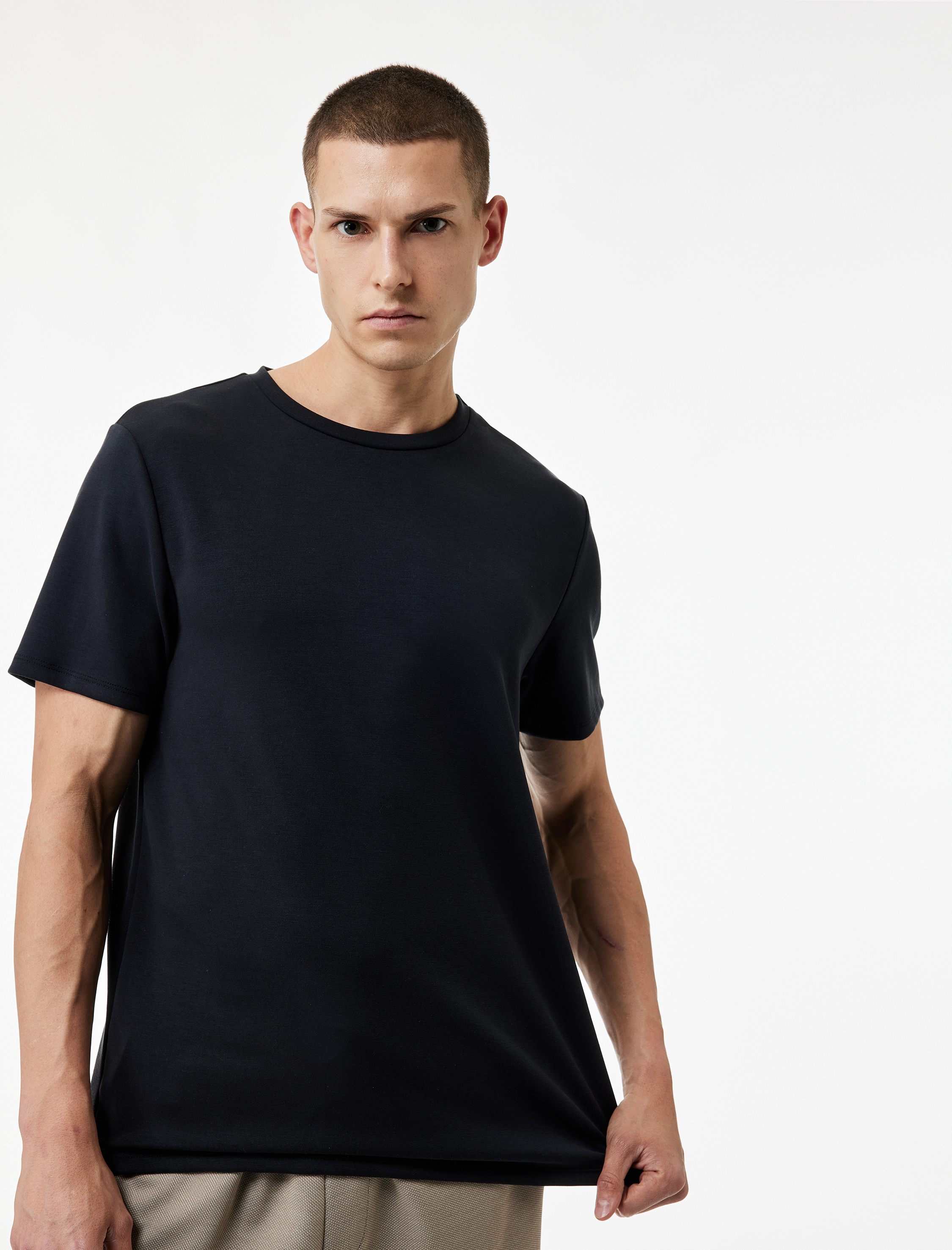   Regular Fit Modal Karışımlı Kısa Kollu Bisiklet Yaka Spor Tişört