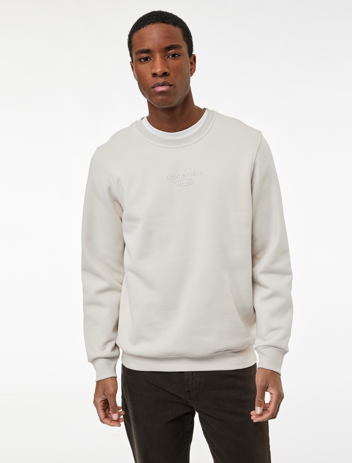  Uzun Kollu Bisiklet Yaka Şardonlu Baskılı Sweatshirt