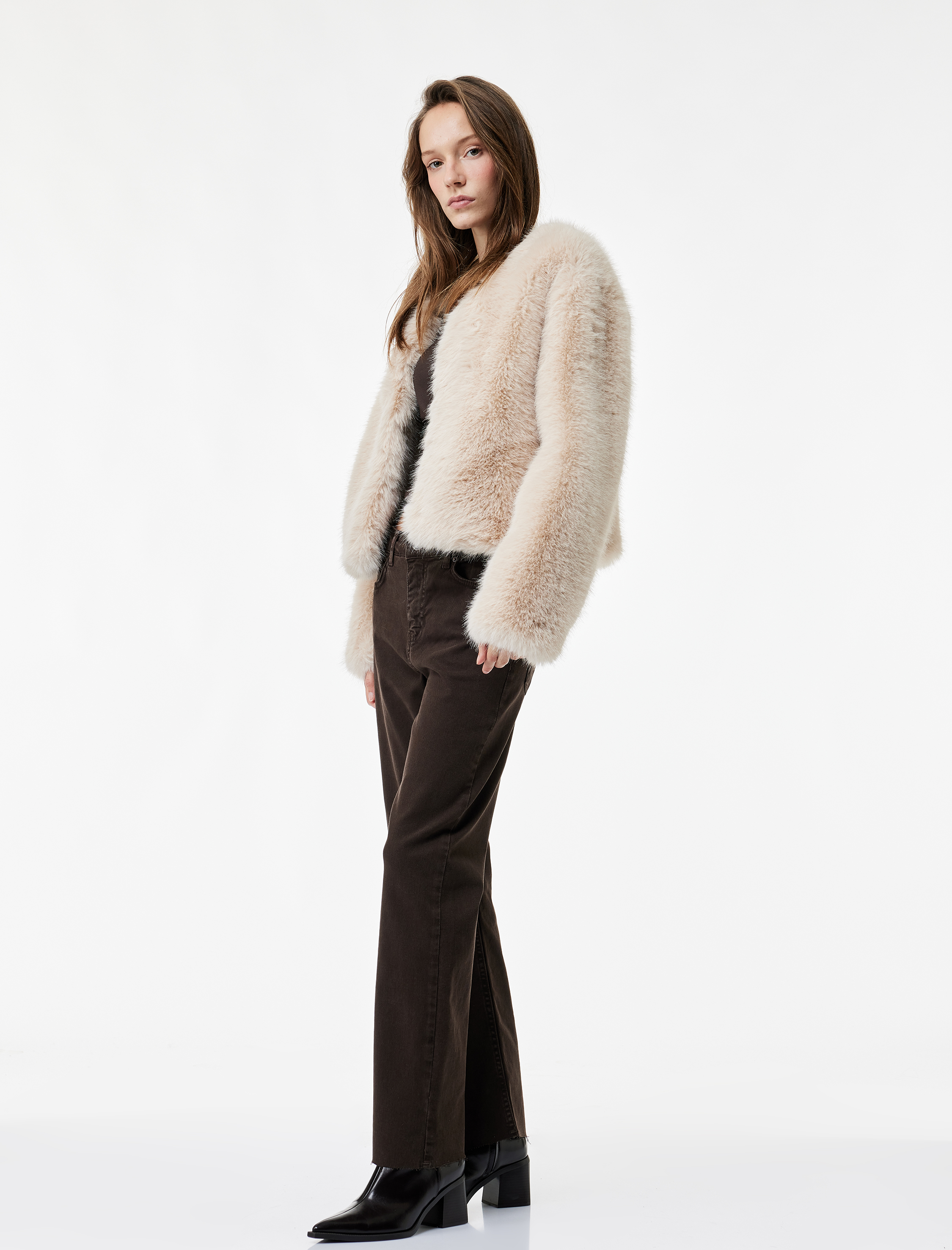   Pamuklu Dar Kalıp Düğmeli Cepli İspanyol Paça Crop Jean Pantolon -  Kick Flare Jeans