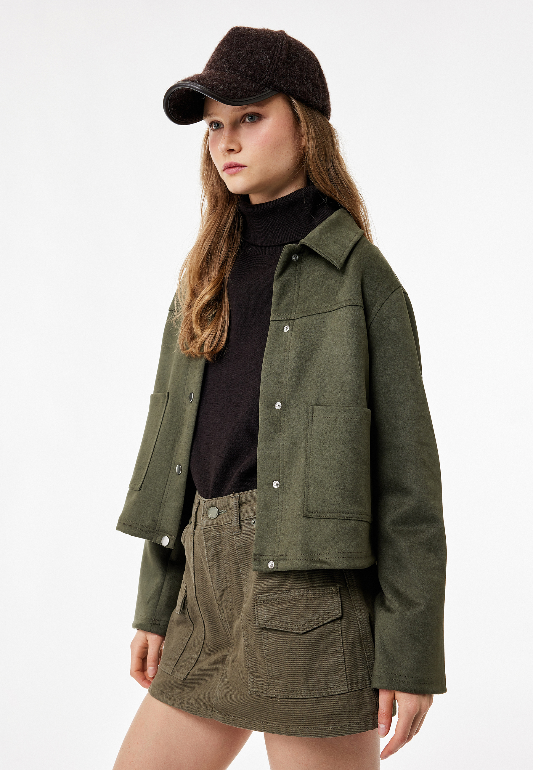   Çıtçıt Düğmeli Cep Detaylı Klasik Yaka Uzun Kollu Suni Süet Gömlek