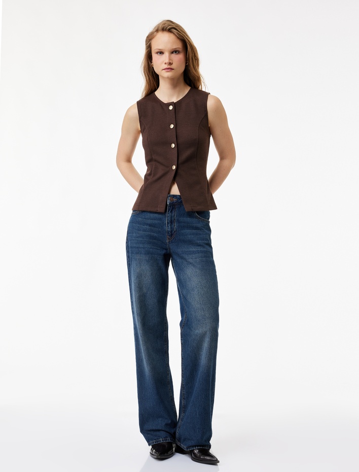  Slim Fit Kolsuz Bisiklet Yaka Düğme Detaylı Yelek