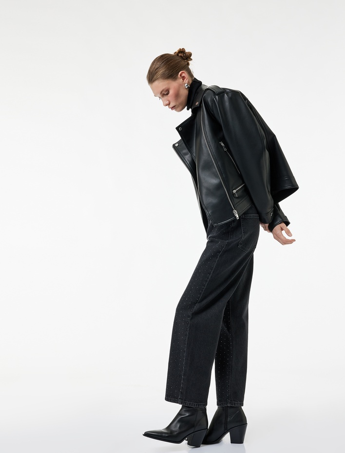  Düğmeli Normal Bel Cepli Düz Paça Taşlı Jean Pantolon - Straight Jeans