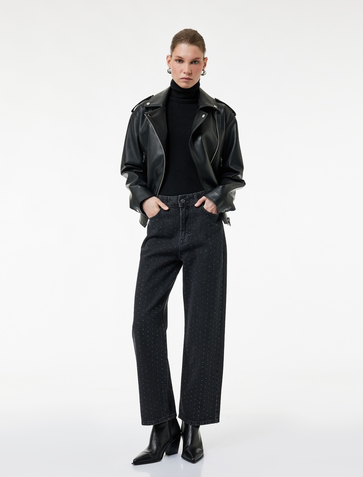  Düğmeli Normal Bel Cepli Düz Paça Taşlı Jean Pantolon - Straight Jeans