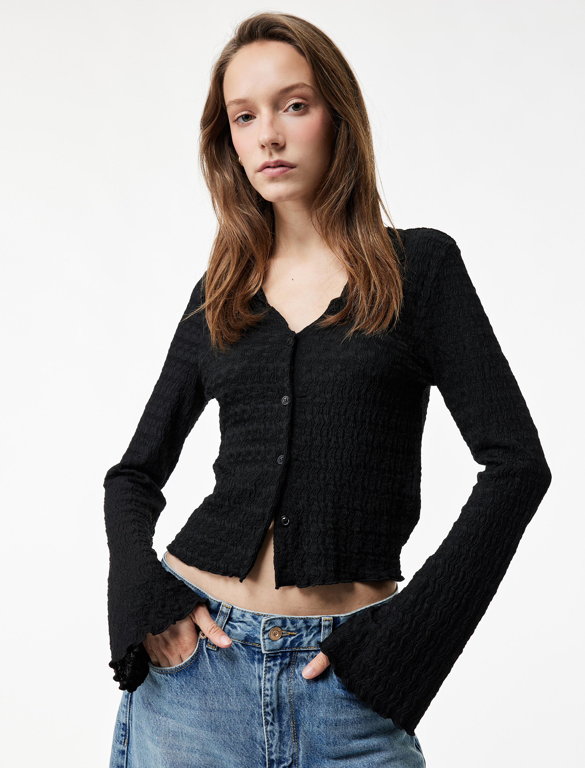   Slim Fit Uzun Kollu Düğmeli Dokulu Klasik Yaka Bluz
