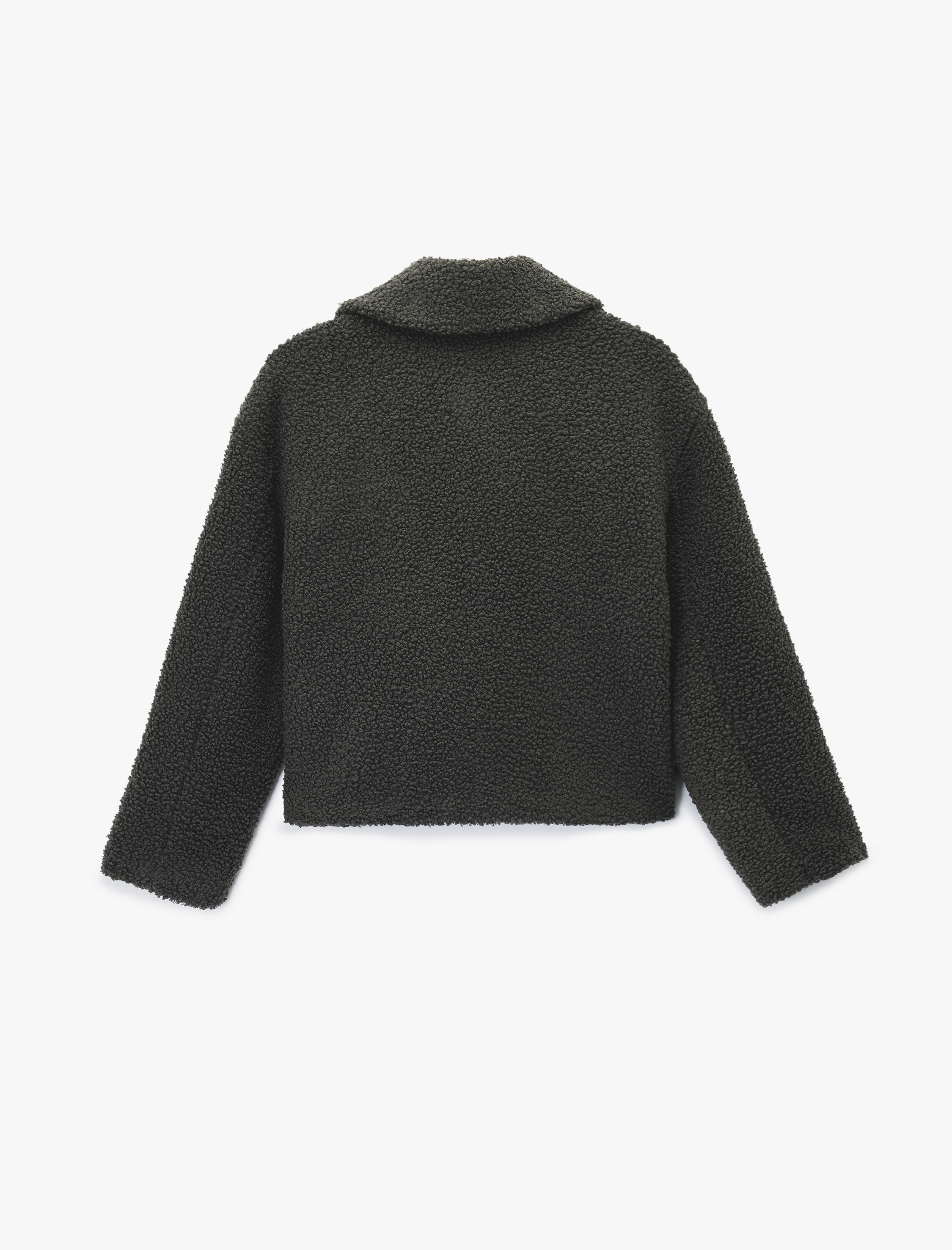   Düğmeli Uzun Kollu Kapaklı Cep Detaylı Peluş Ceket