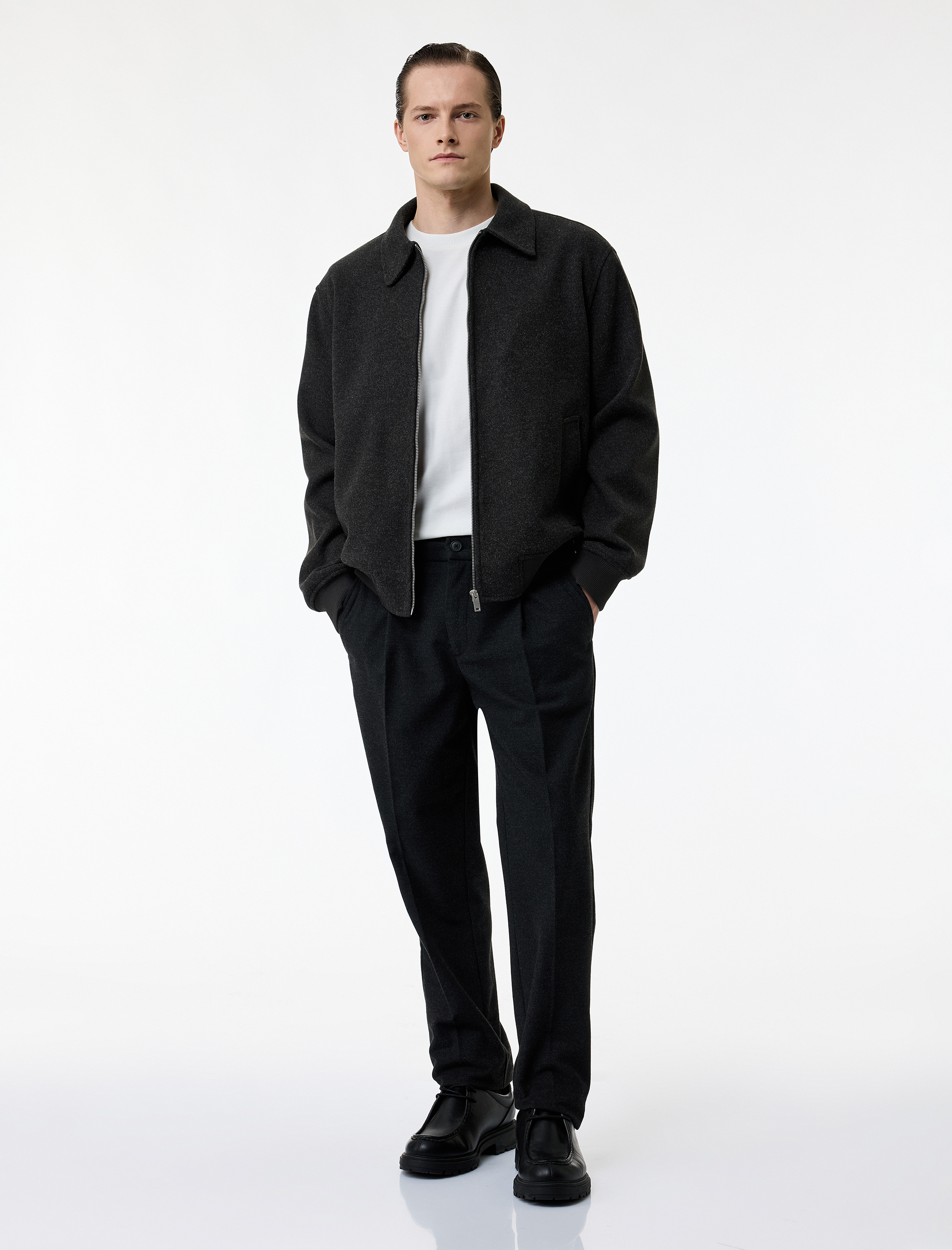   Uzun Kollu Cepli Fermuarlı Gömlek Yaka Kaşe Bomber Ceket