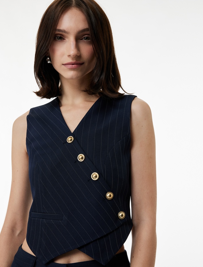  Kolsuz Kruvaze Yaka Düğmeli Asimetrik Çizgili Yelek