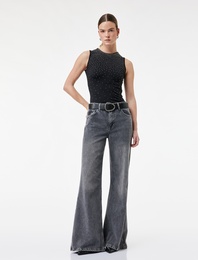 Kolsuz Bisiklet Yaka Slim Fit Taşlı Bluz
