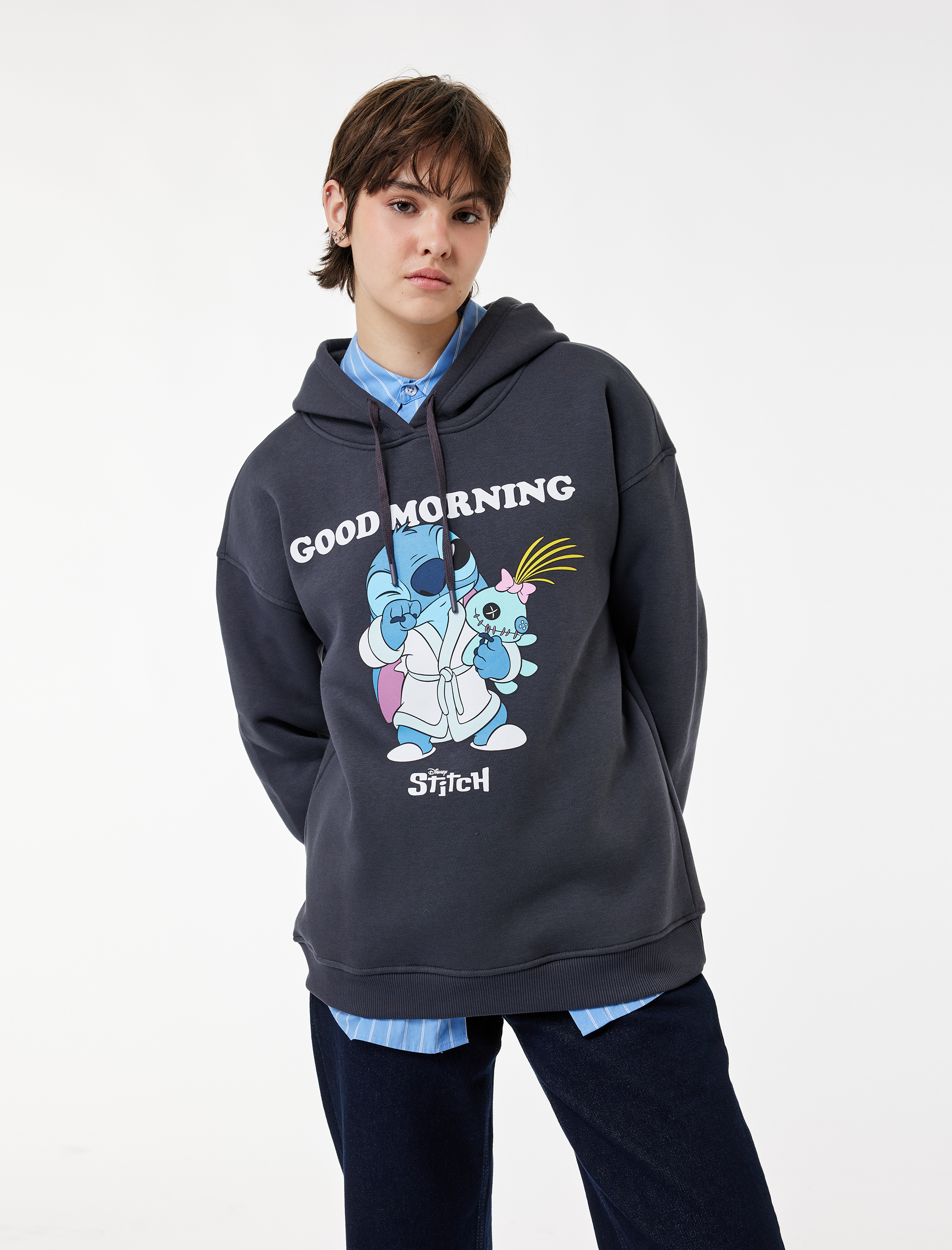   Şardonlu Stitch Lisanslı Kapüşonlu Uzun Kollu Baskılı Oversize Sweatshirt