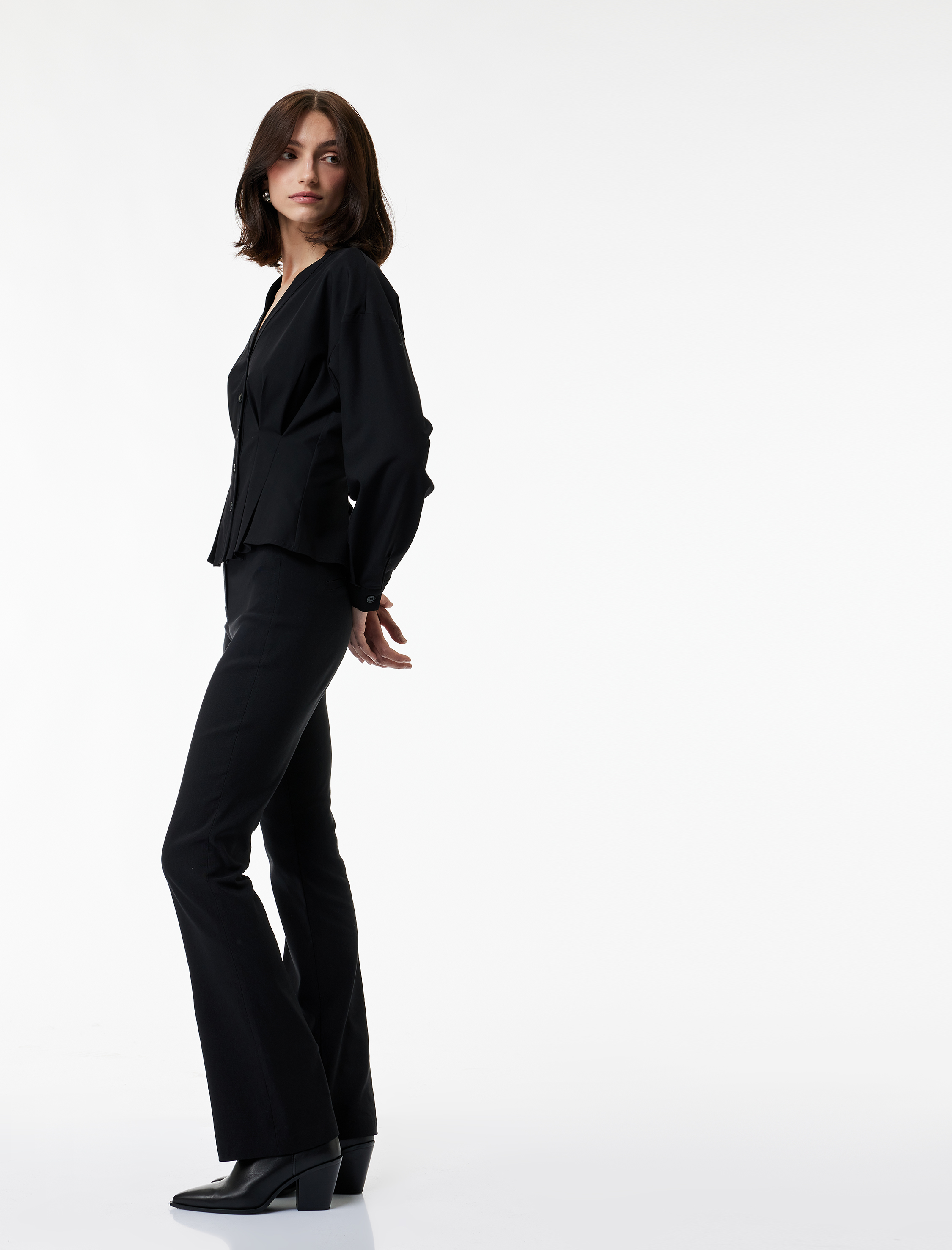   Dar Kesim İspanyol Paça Kumaş Pantolon