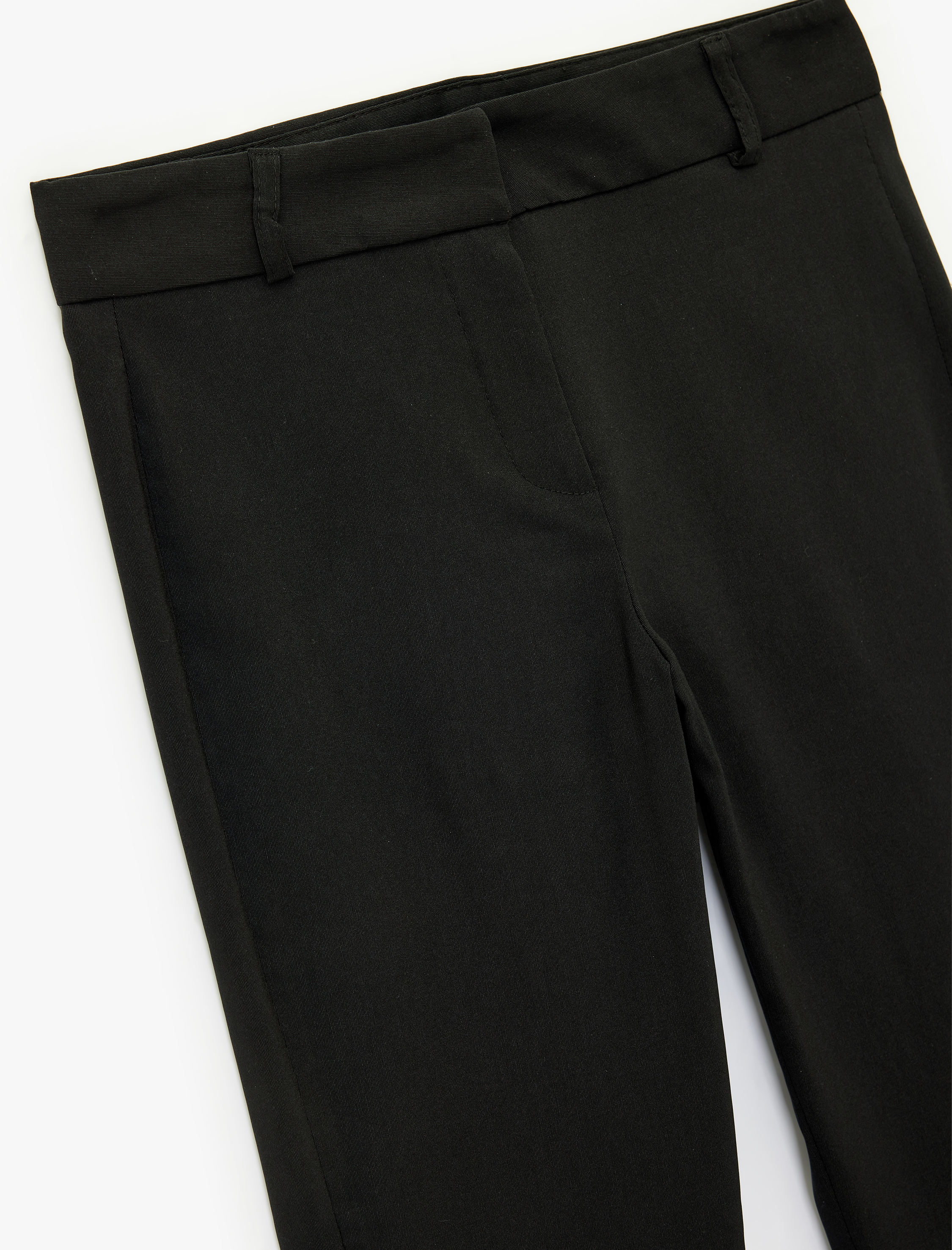   Dar Kesim İspanyol Paça Kumaş Pantolon