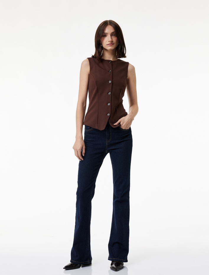  V Yaka Düğmeli Slim Fit Yelek