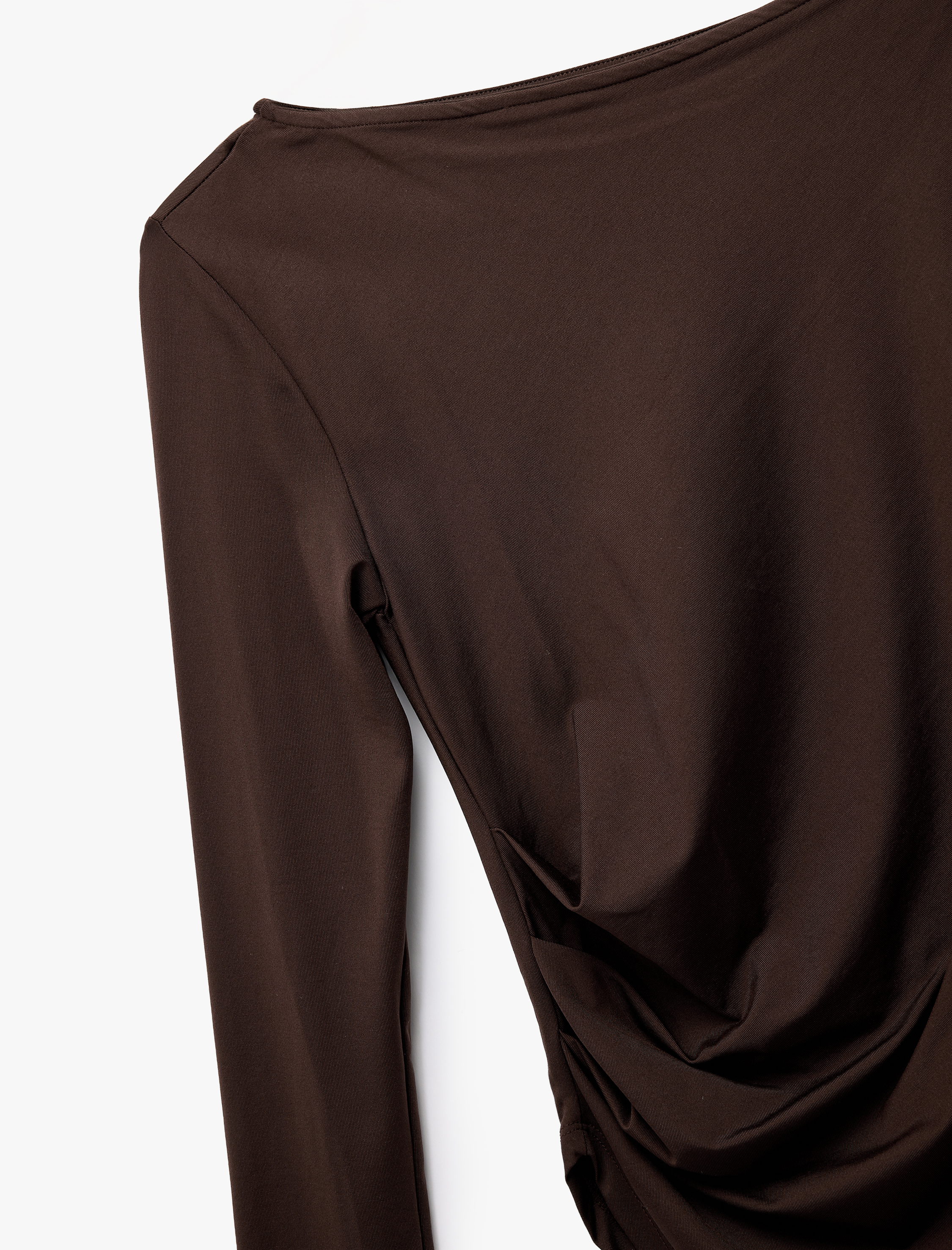   Slim Fit Asimetrik Kesim Drapeli Uzun Kollu Tişört