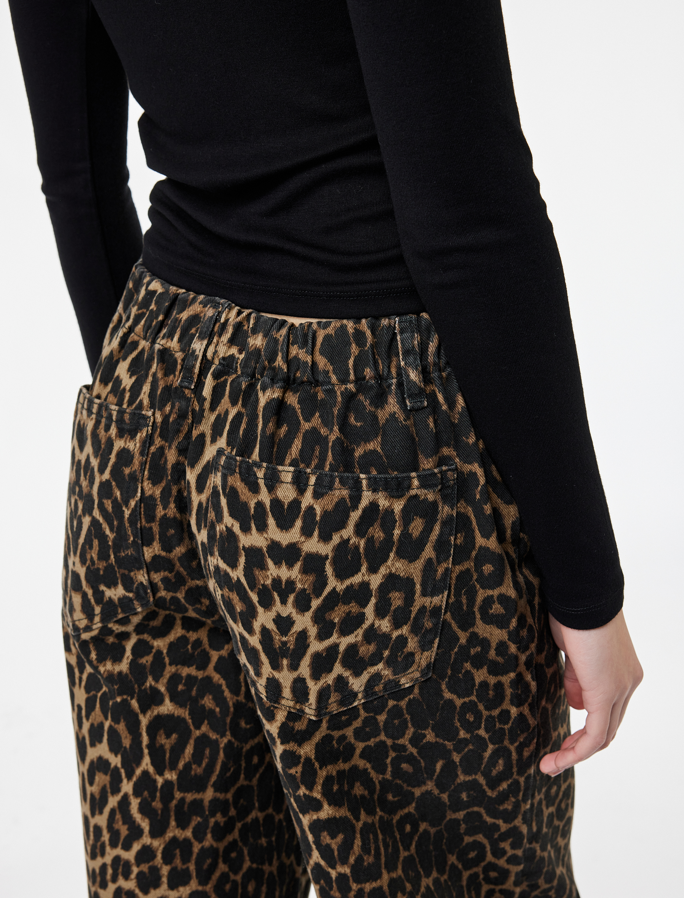   Normal Bel Düğmeli Cepli Düz Paça Leopar Desenli Pantolon -Straight Fit Jeans