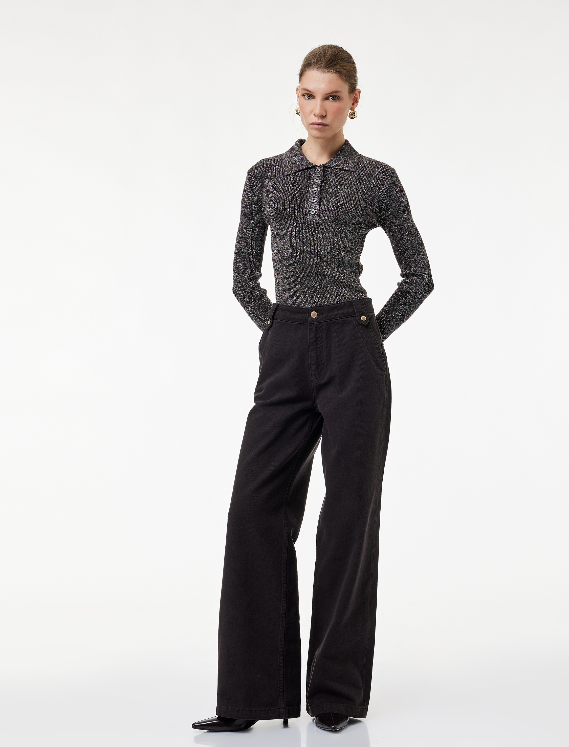   Koton X Melis Ağazat - Uzun Kollu Metalik İplik Detaylı Parıltılı Polo Yaka Triko Kazak