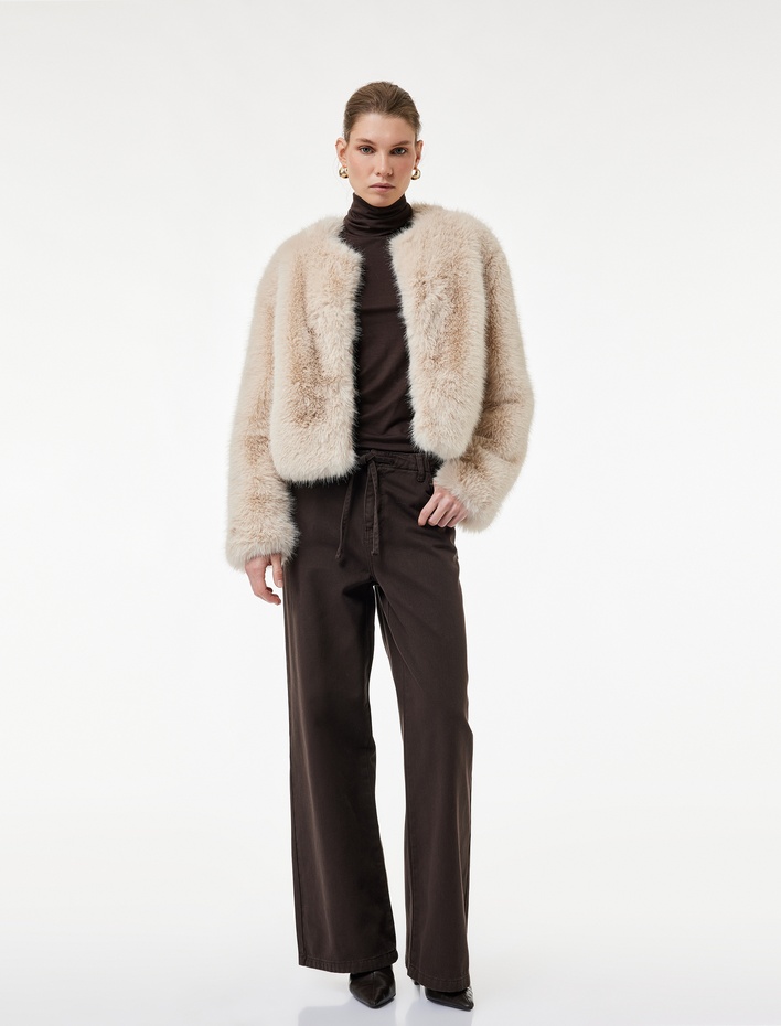  Koton X Sibil Çetinkaya - Beli Bağcıklı Cepli Pamuklu Rahat Kalıp Pantolon