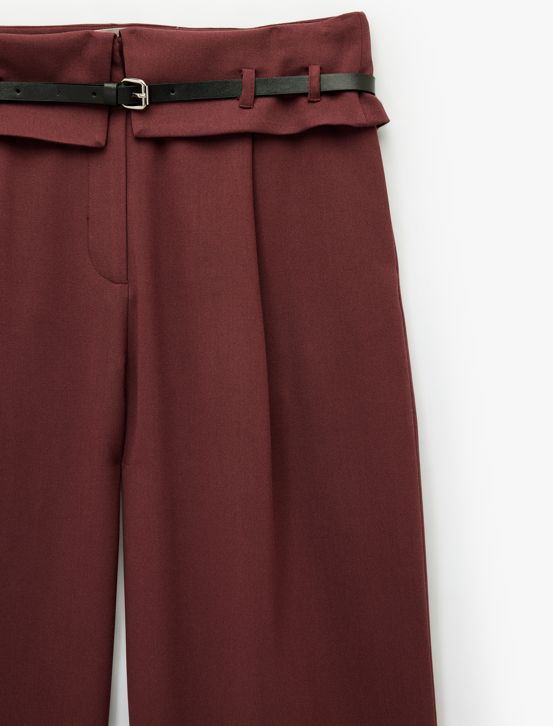   Viskon Karışımlı Kemer Detaylı Geniş Paça Kumaş Pantolon