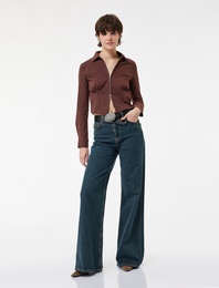 Uzun Kollu Crop Korse Detaylı Fermuarlı Gömlek